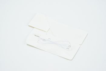 Novosyn violet 8/0 (0.4) 30 cm 2 x DLM6S 200 | 1/Box